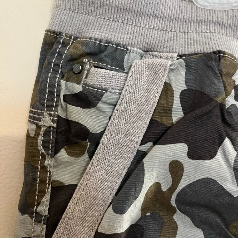 Evans Size 18 Camo Drawstring Bermuda Shorts - Picture 2 of 10